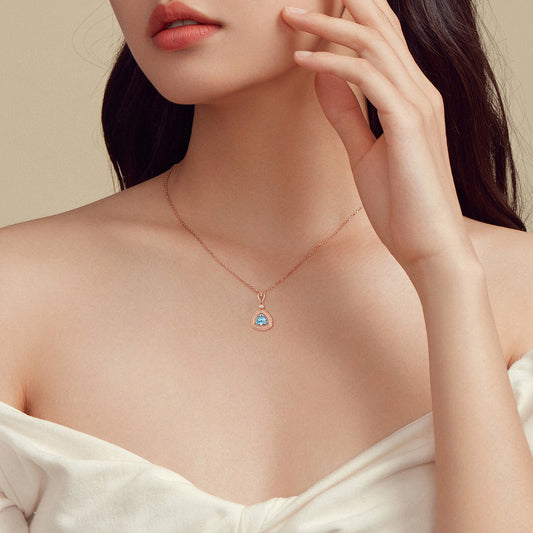 Blue Topaz Triangle Pendant — 925 Silver Collar Chain