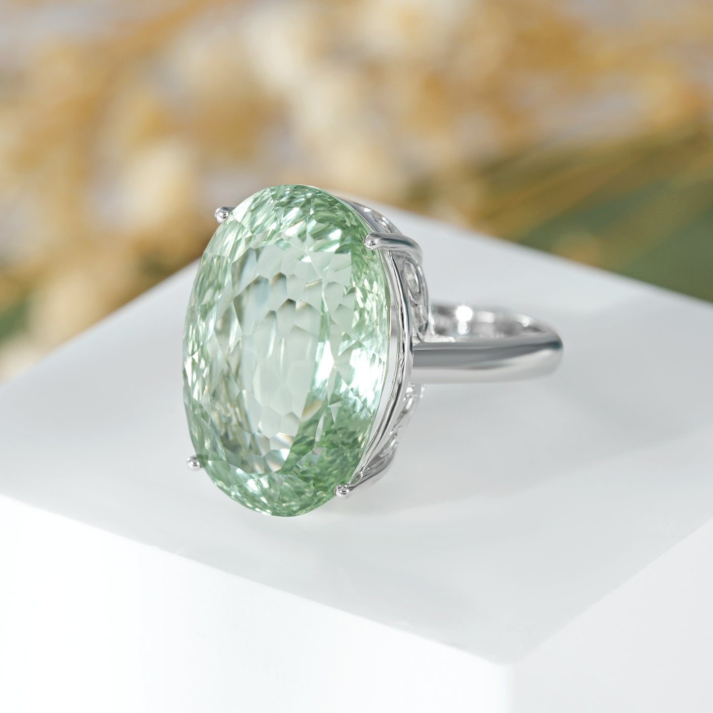 Green Amethyst Statement Ring — 925 Silver Retro Luxury