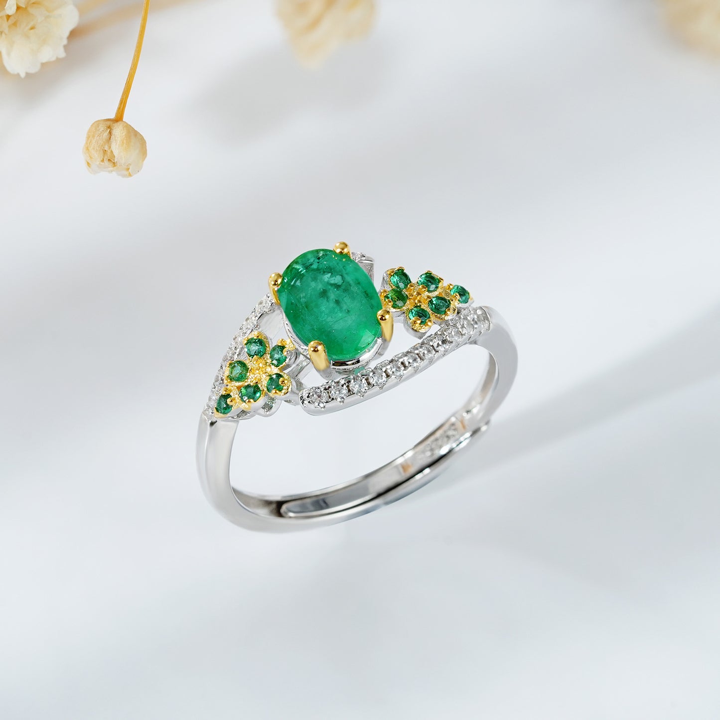 Natural Emerald Statement Ring — 925 Silver Handcrafted