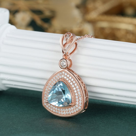 Blue Topaz Triangle Pendant — 925 Silver Collar Chain
